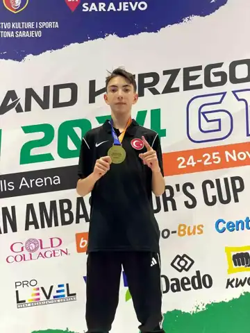 Genç Taekwondo Sporcusu Uluslararası Şampiyonada Zirvede!
